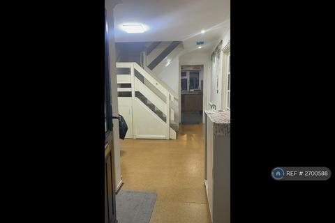 undefined, Lynstede, Basildon, SS14