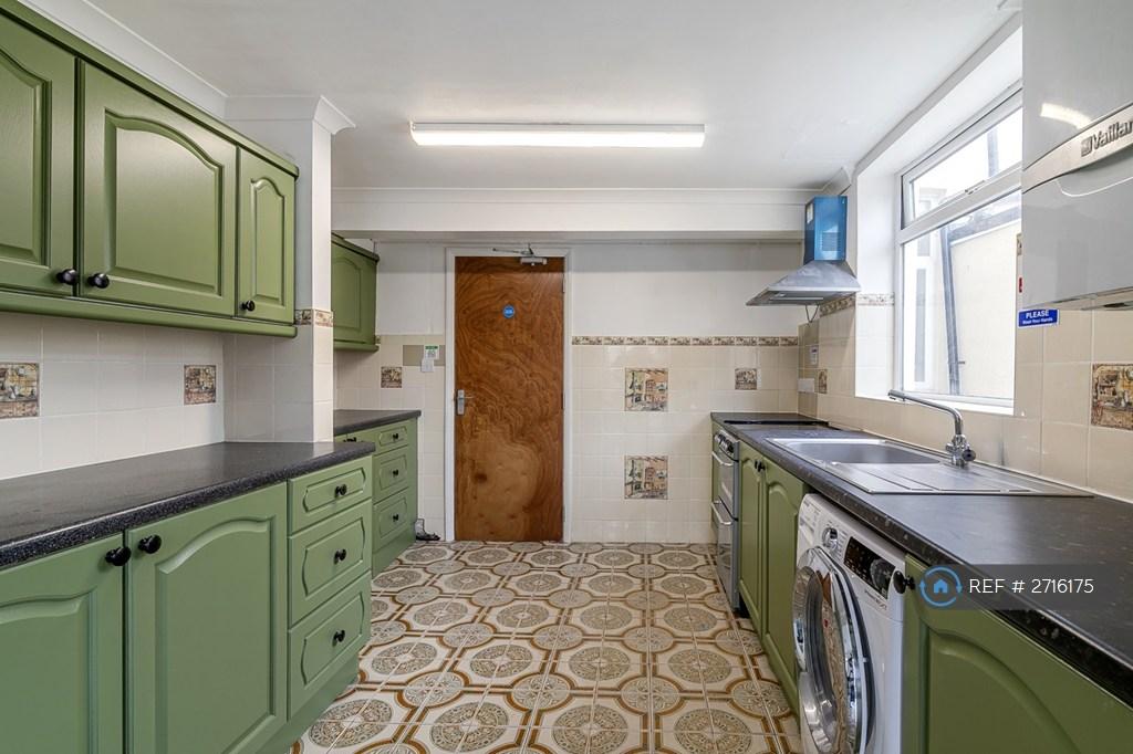 Kitchen/Dinner Back View