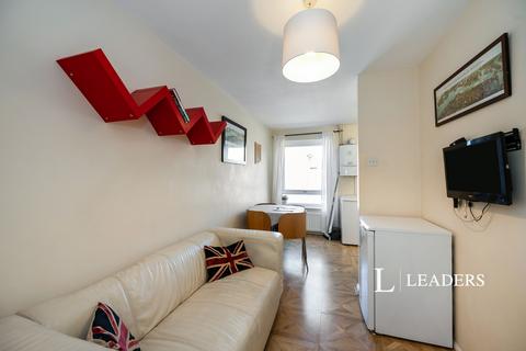 undefined, St. Thomass Street, PO1