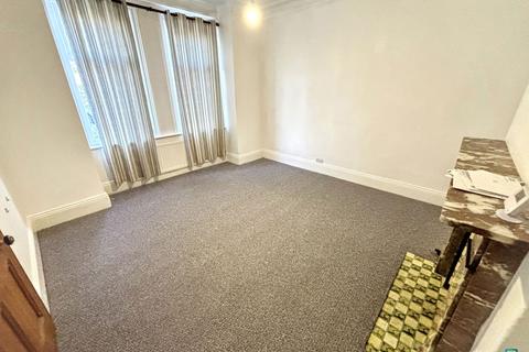 undefined, Hyde Terrace, Gosforth, Newcastle upon Tyne, Tyne and Wear, NE3 1AT
