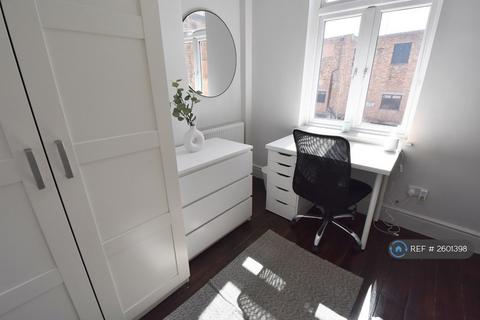 undefined, Brazil Street, Leicester, LE2