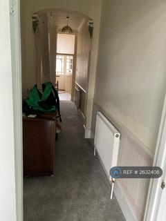 undefined, Ground Floor, London, N12