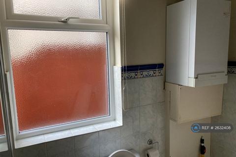 undefined, Ground Floor, London, N12