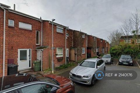 1 bedroom in a house share to rent, Kilpeck Close, Redditch, B98