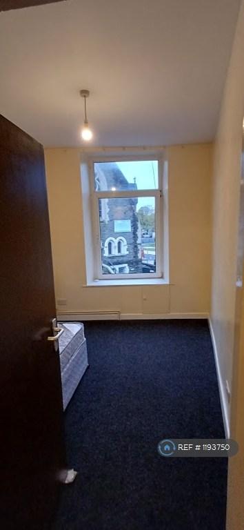 Front Bedroom