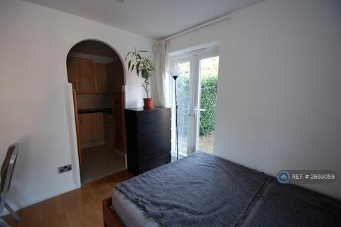 undefined, Snowdon Drive, London, NW9