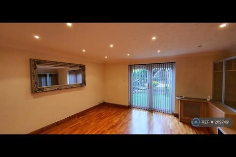 undefined, Grace Avenue, Shenley, WD7