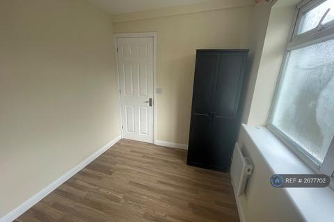 undefined, Mount Road, Hayes, UB3
