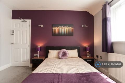 undefined, Walton Road, Bushey, WD23