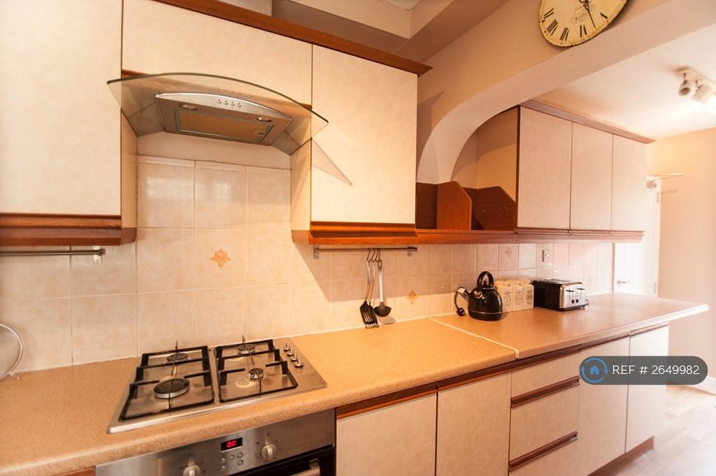 Communal Kitchen