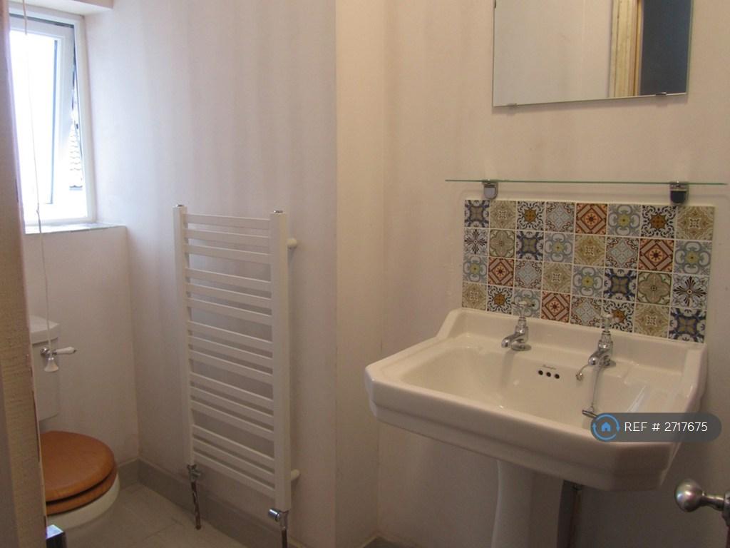 Wc First Floor