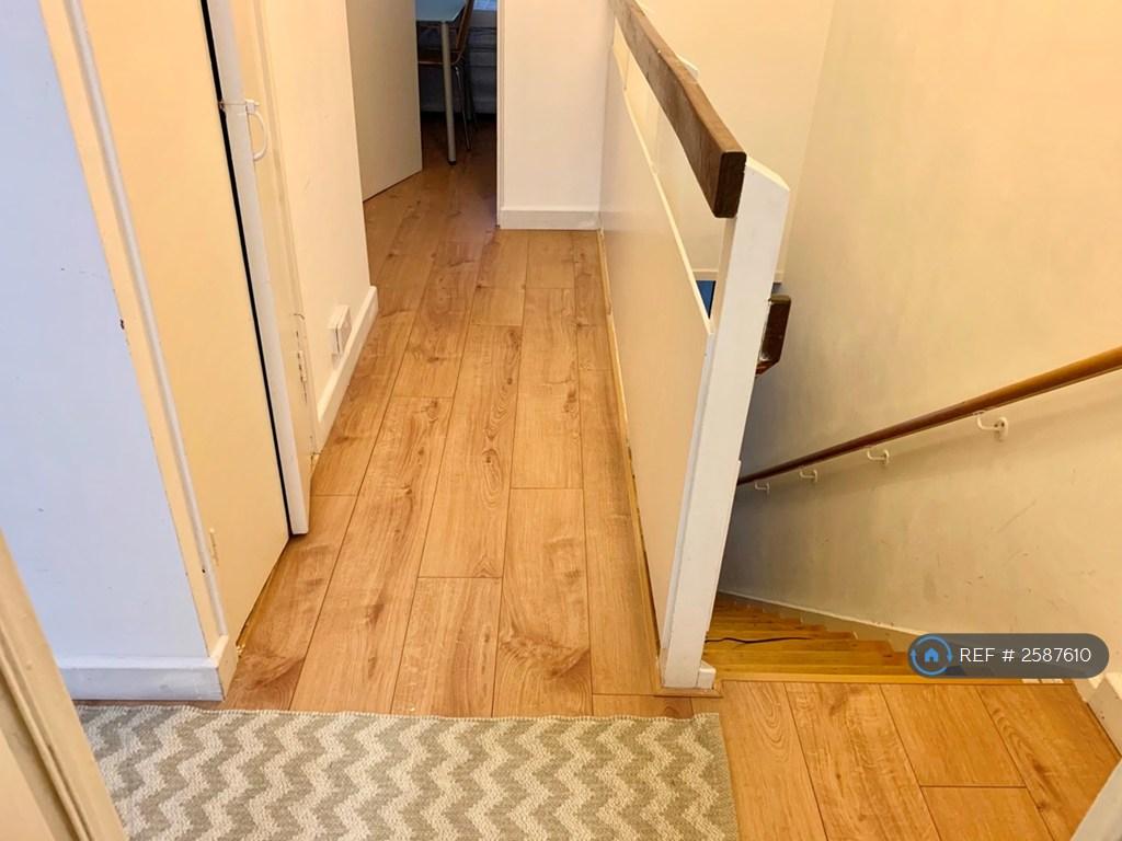 1st Floor Landing