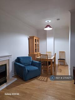 2 bedroom flat to rent, High Street, Hounslow, TW3