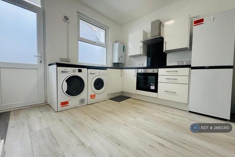 undefined, Priory Crescent, Southend-On-Sea, SS2