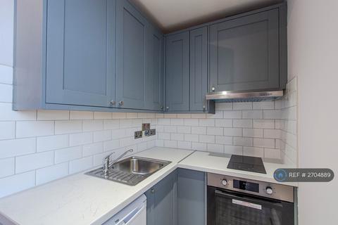 undefined, High Street, London, W3