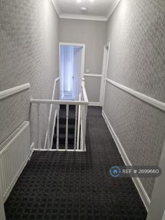 2 bedroom terraced house to rent, Incline Road, Oldham, OL8