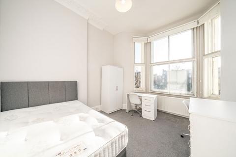 undefined, West Cromwell Road, LONDON SW5