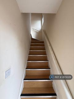 3 bedroom semi-detached house to rent, Station Road, Carlton, Nottingham, NG4