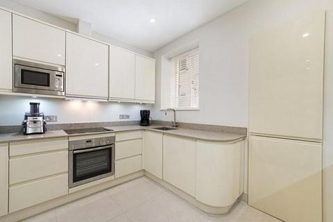 2 bedroom apartment to rent, Portman Square, London W1H