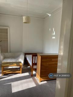 undefined, Kelvin Drive, Glasgow, G20