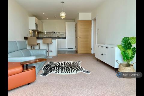2 bedroom flat to rent, Whitworth Building, Manchester, M3
