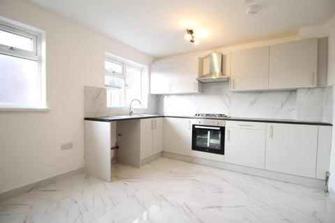 undefined, Nimrod Close, Northolt UB5