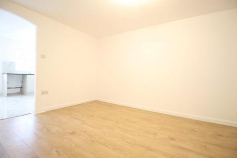 undefined, Nimrod Close, Northolt UB5