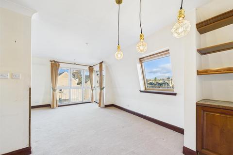 undefined, St John's Place, Perth PH1