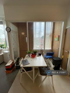 1 bedroom flat to rent, Brent Road, London, E16