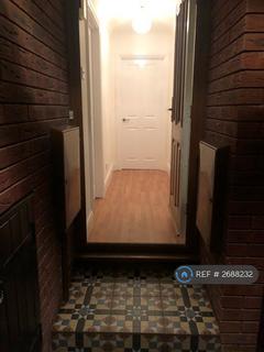 1 bedroom in a house share to rent, Cameron Square, Mitcham, CR4
