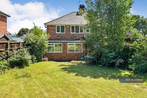 3 bedroom semi-detached house to rent, Rodbourne Road, Harborne Birmingham, B17