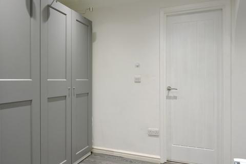 undefined, Hamburgh Court, Cheshunt, Waltham Cross, EN8