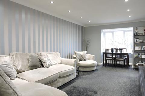 undefined, Hamburgh Court, Cheshunt, Waltham Cross, EN8