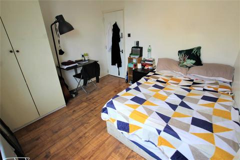 undefined, Devitt House, Wades Place, London, E14