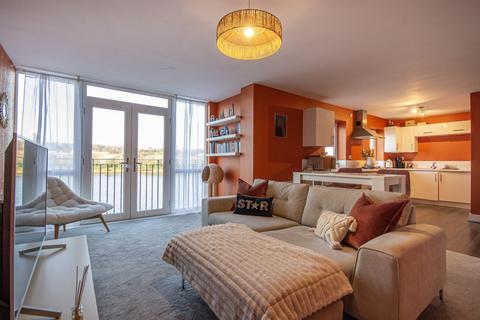 2 bedroom apartment for sale, The Grainger, North West Side, Gateshead, Tyne and Wear, NE8