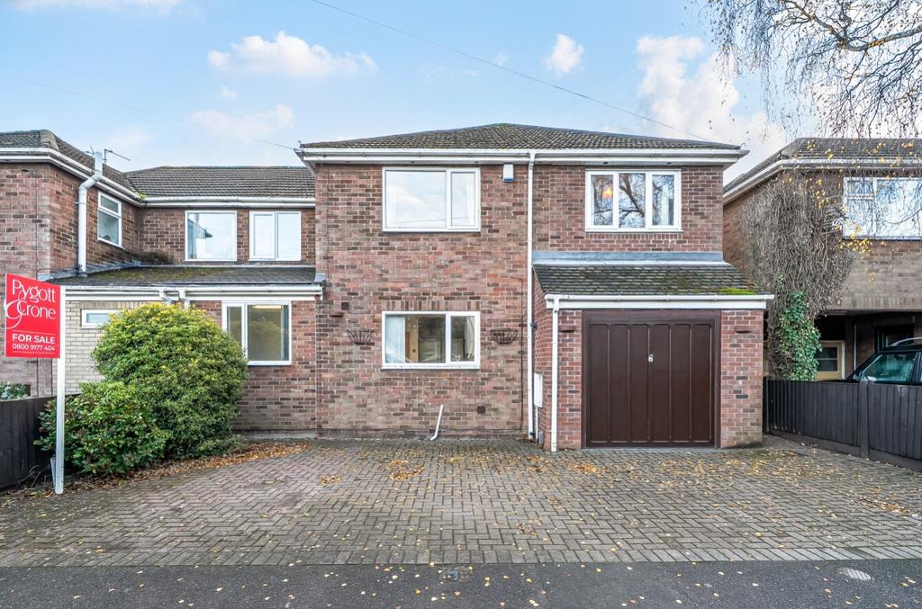 1387711-16-6932fc6745985