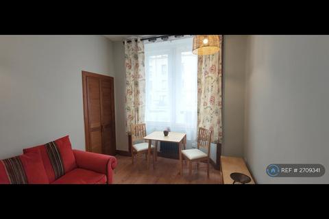 1 bedroom flat to rent, Albert Street, Edinburgh, EH7