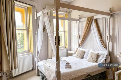 undefined, Deluxe Hotel Rooms, Brighton, BN3