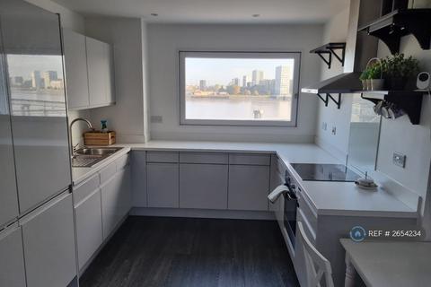 2 bedroom flat to rent, Swiftstone Tower, London, SE10
