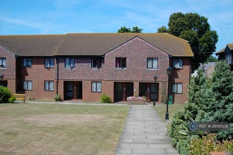 1 bedroom flat to rent, Loudon Court, Ashford, TN23