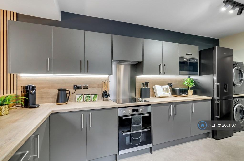 Communal Kitchen