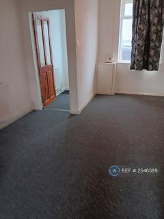 1 bedroom in a house share to rent, North Road, Stoke, ST6