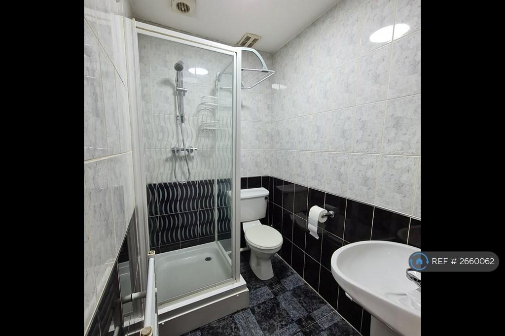 Room 14 En-Suite