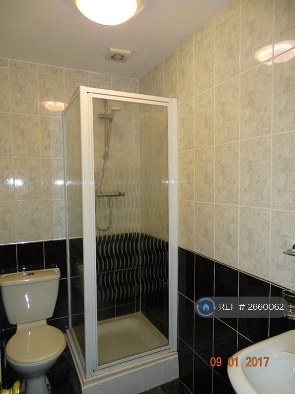 Room 15 - En-Suite