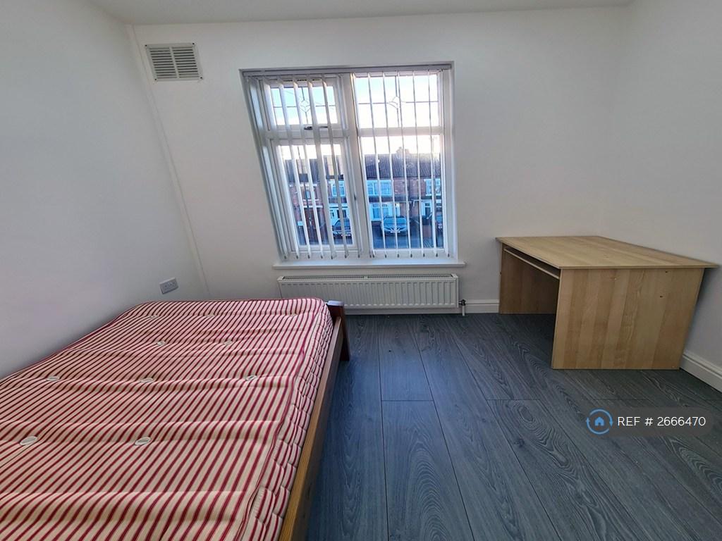Bedroom 3 - Single Bed