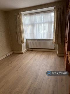 1 bedroom in a house share to rent, Warwick Road, West Drayton, UB7