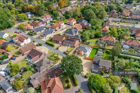 4 bedroom detached house to rent, Lynch Green, Norfolk, NR9