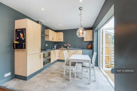 undefined, Hawkesbury Road, London, SW15