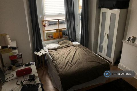 4 bedroom terraced house to rent, St. Louis Road, Gipsy Hill, West Norwood, Brixton, Dulwich, SE27