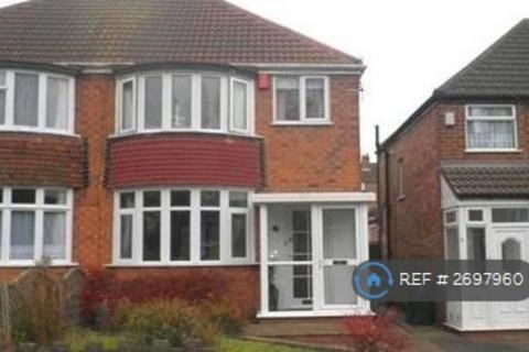 3 bedroom semi-detached house to rent, Appleton Avenue, Birmingham, B43